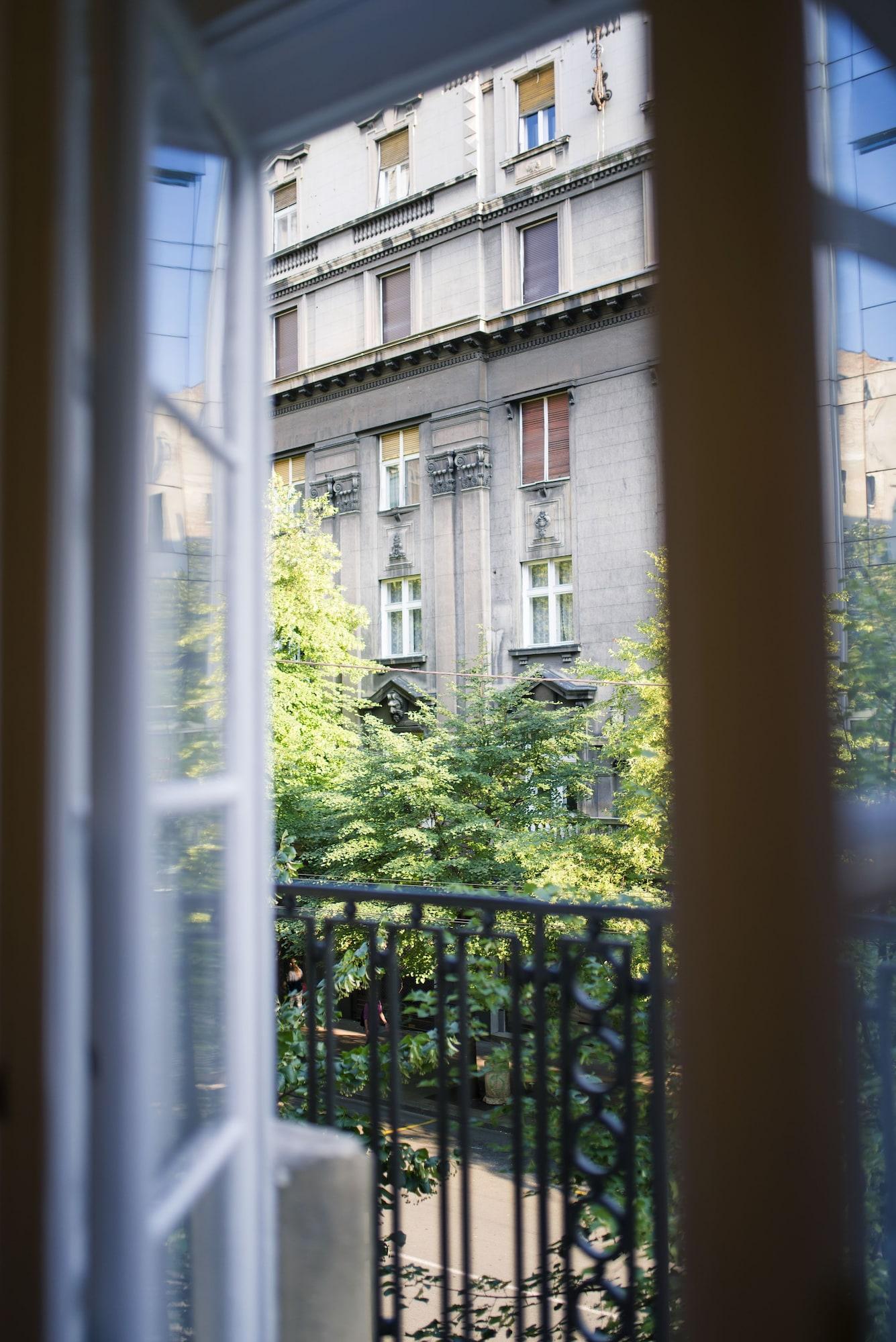 City Nest Modern & Cozy Suites Beograd Ngoại thất bức ảnh