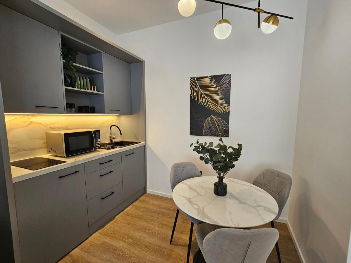 City Nest Modern & Cozy Suites Beograd Ngoại thất bức ảnh